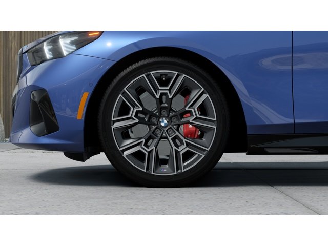 New 2027 Phytonic Blue Metallic BMW 530i image 7