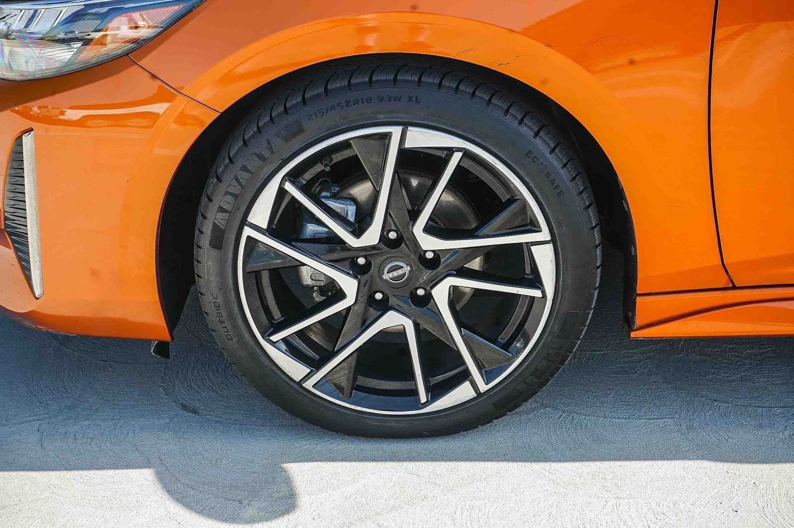 Used 2024 Monarch Orange Metallic/Super Black Nissan SR image 9