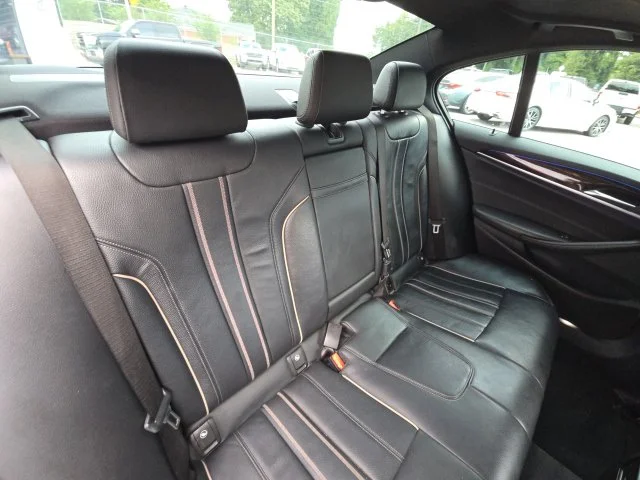 Used 2019 Black BMW 530i image 12