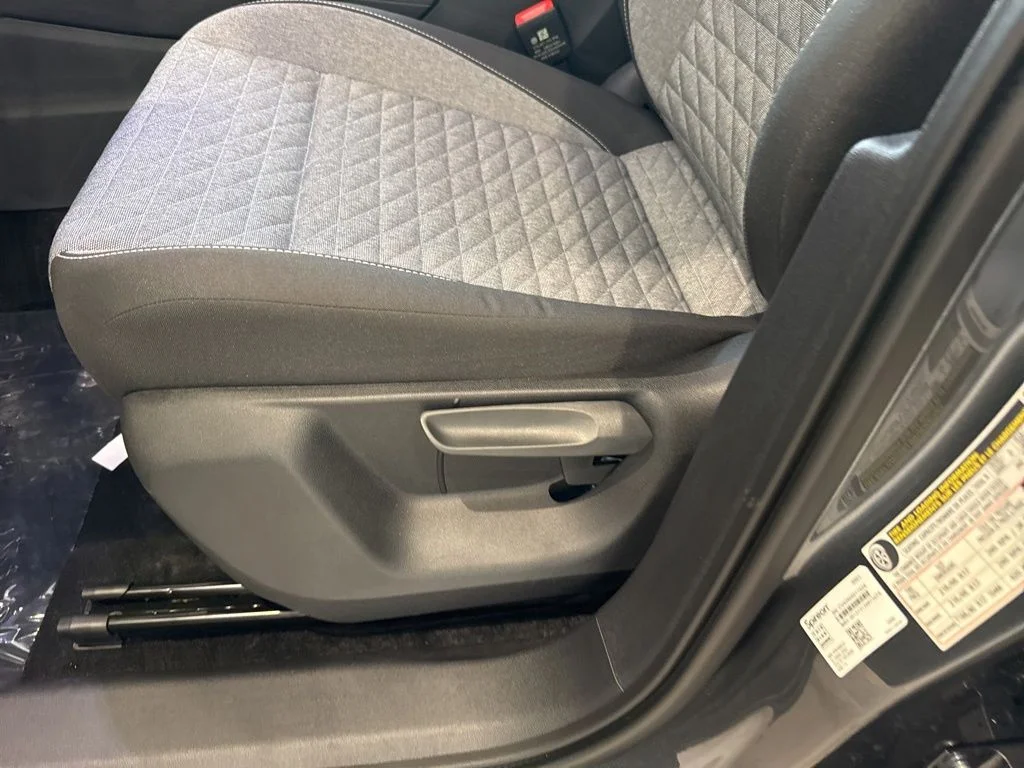 2026 Volkswagen Tiguan SE - Photo 18