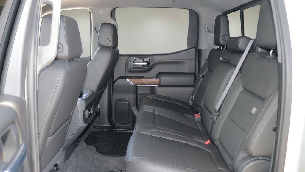 Used 2020 Silver Chevrolet RST image 13