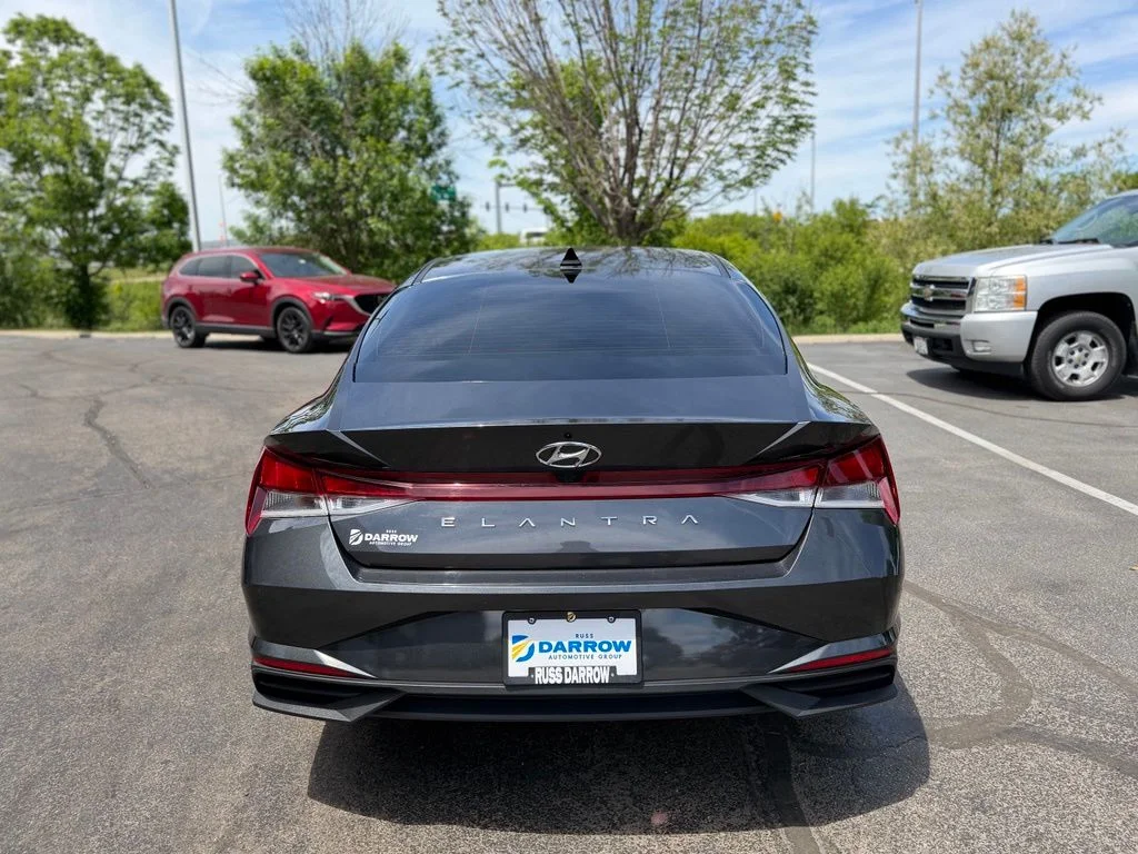 Used 2023 Gray Hyundai SEL image 4