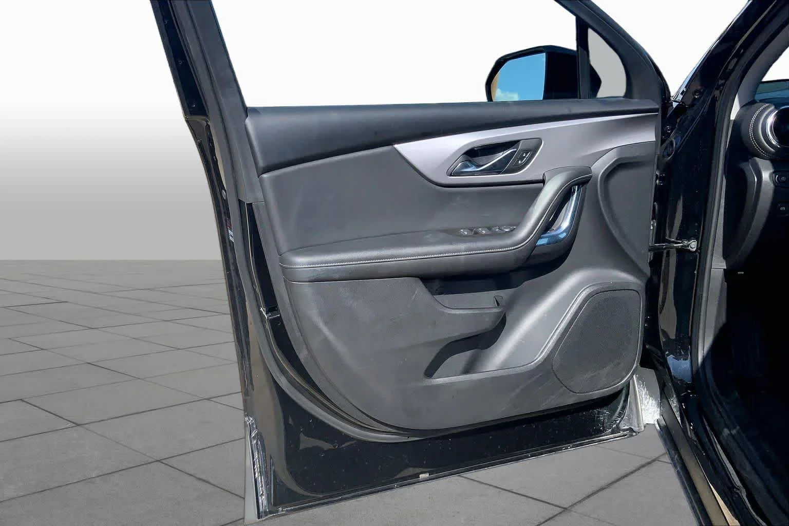Used 2025 Black Chevrolet LT image 20