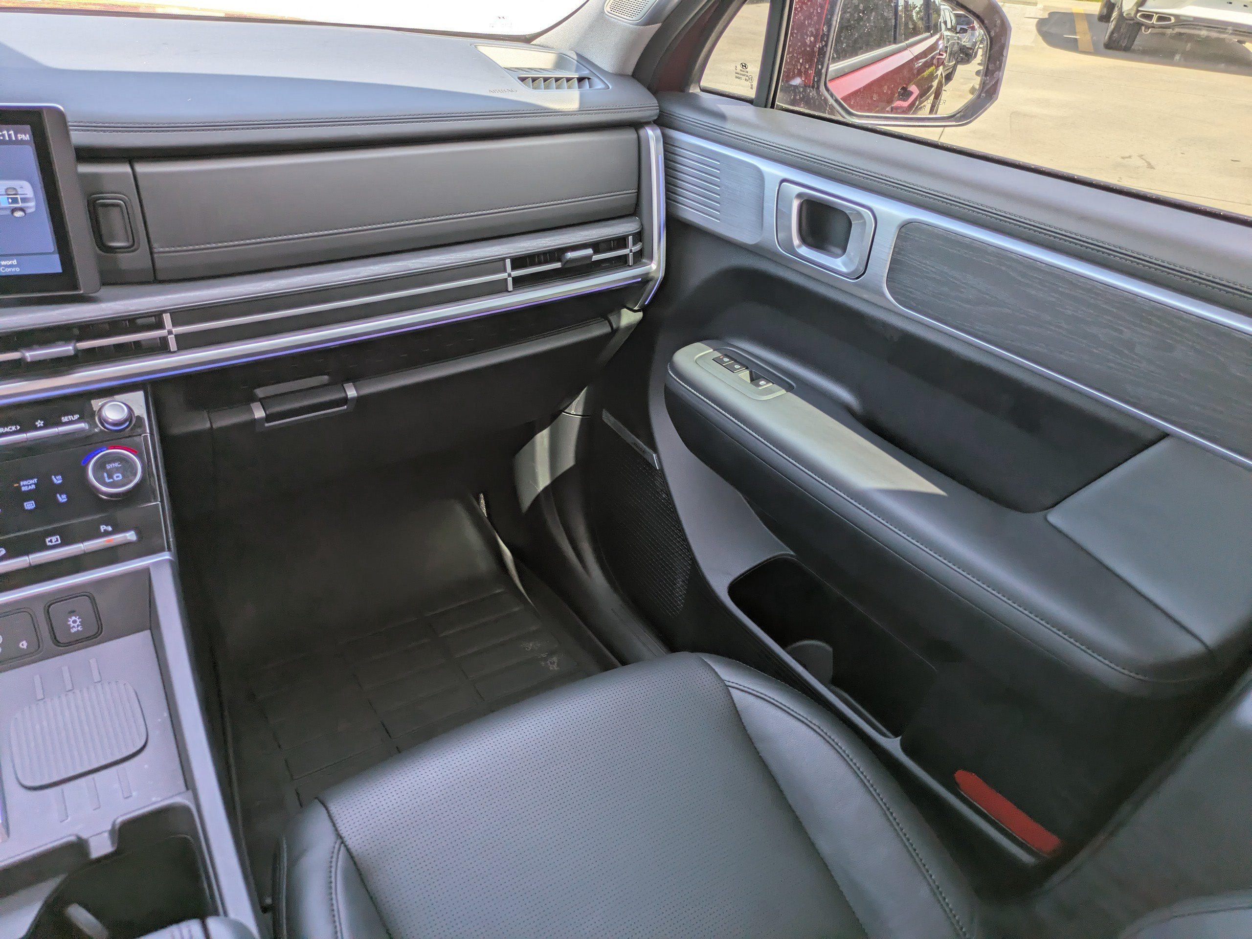 2024 Hyundai Santa Fe Limited HEV - Photo 16