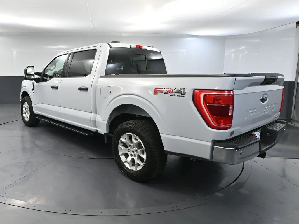 Used 2022 White Ford XLT image 6