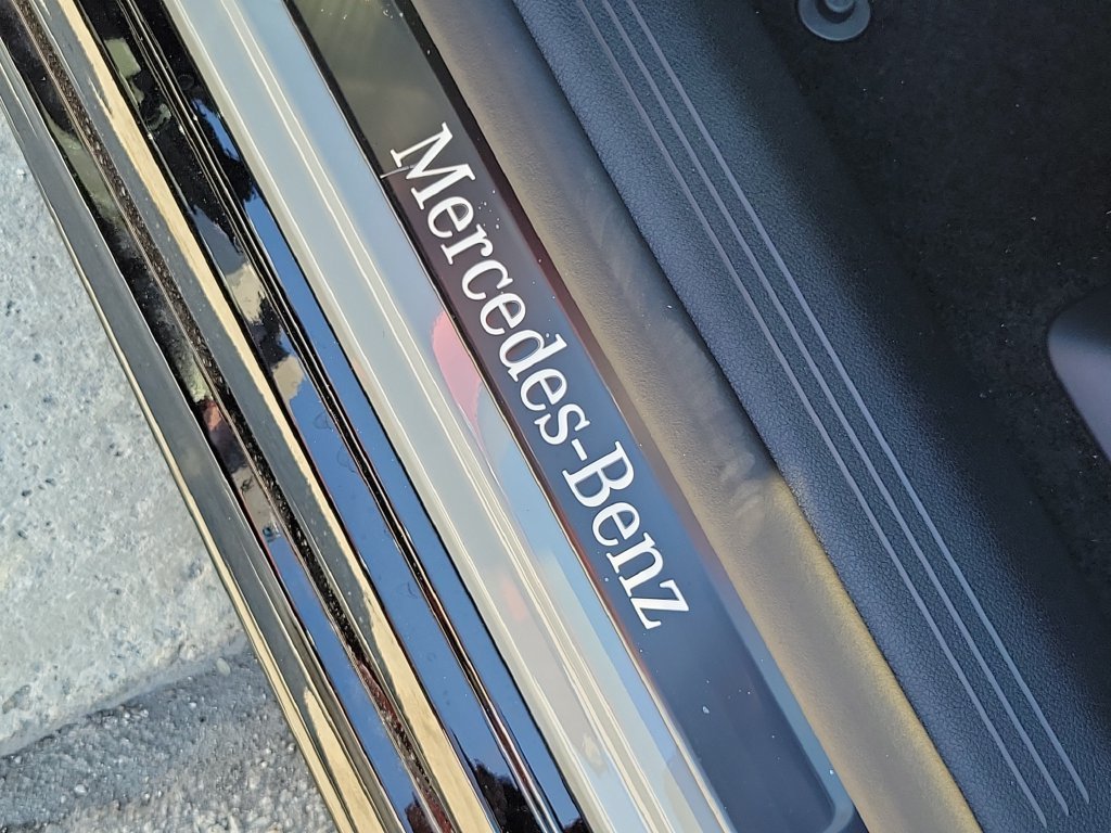 New 2027 MANUFAKTUR Alpine Grey Mercedes-Benz CLA 220 image 20