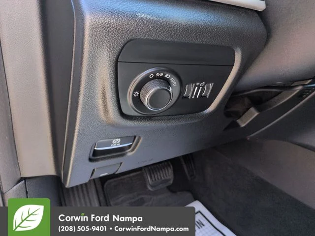 Used 2021 Silver Zynith Jeep  image 13