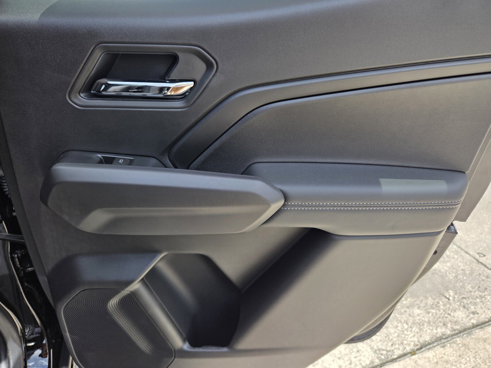 2026 Chevrolet Colorado LT - Photo 15