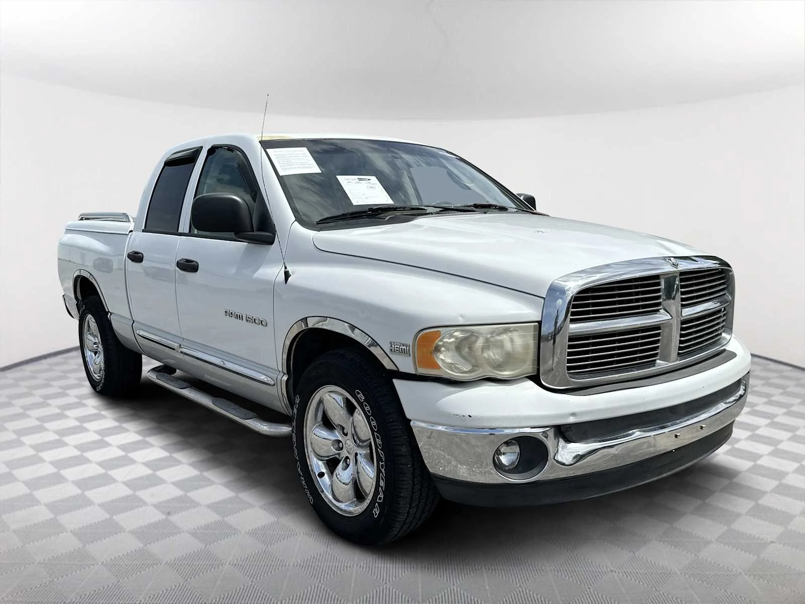 2005 Dodge Ram 1500 SLT Quad Cab SWB's photo