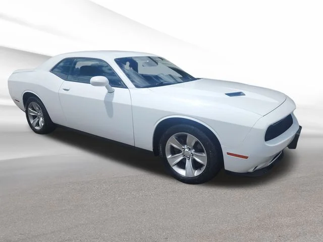 Certified Used 2020 White Knuckle Clearcoat Dodge SXT image 15