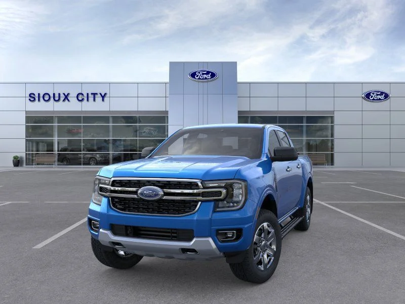 New 2025 Velocity Blue Metallic Ford XLT image 2