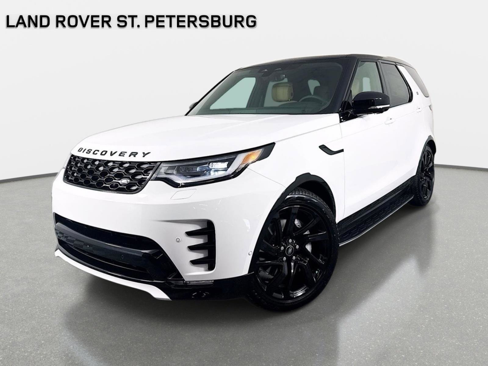 Used 2025 Fuji White Land Rover Dynamic SE image 1