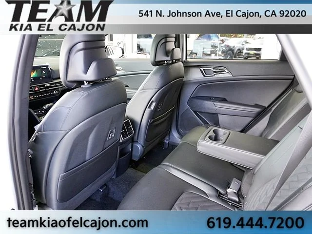 New 2026 White Kia X-Pro Prestige image 23