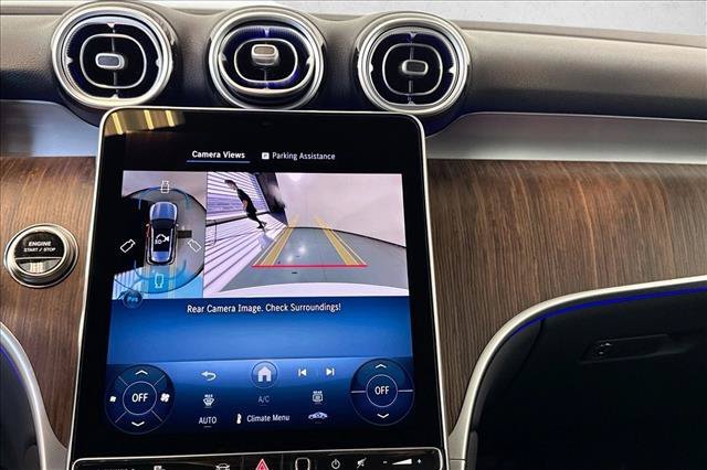New 2026 Polar White Mercedes-Benz GLC 300 image 43