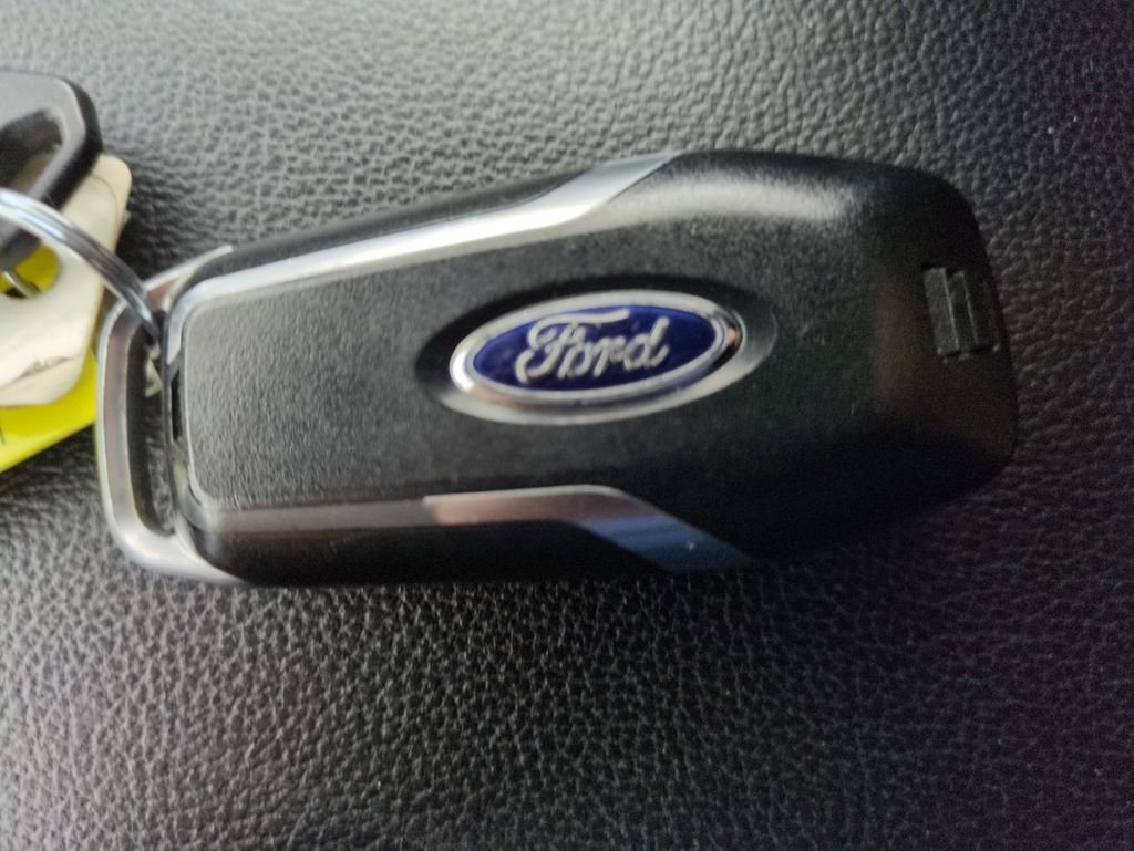 Used 2017 Ruby Red Metallic Ford XLT image 29