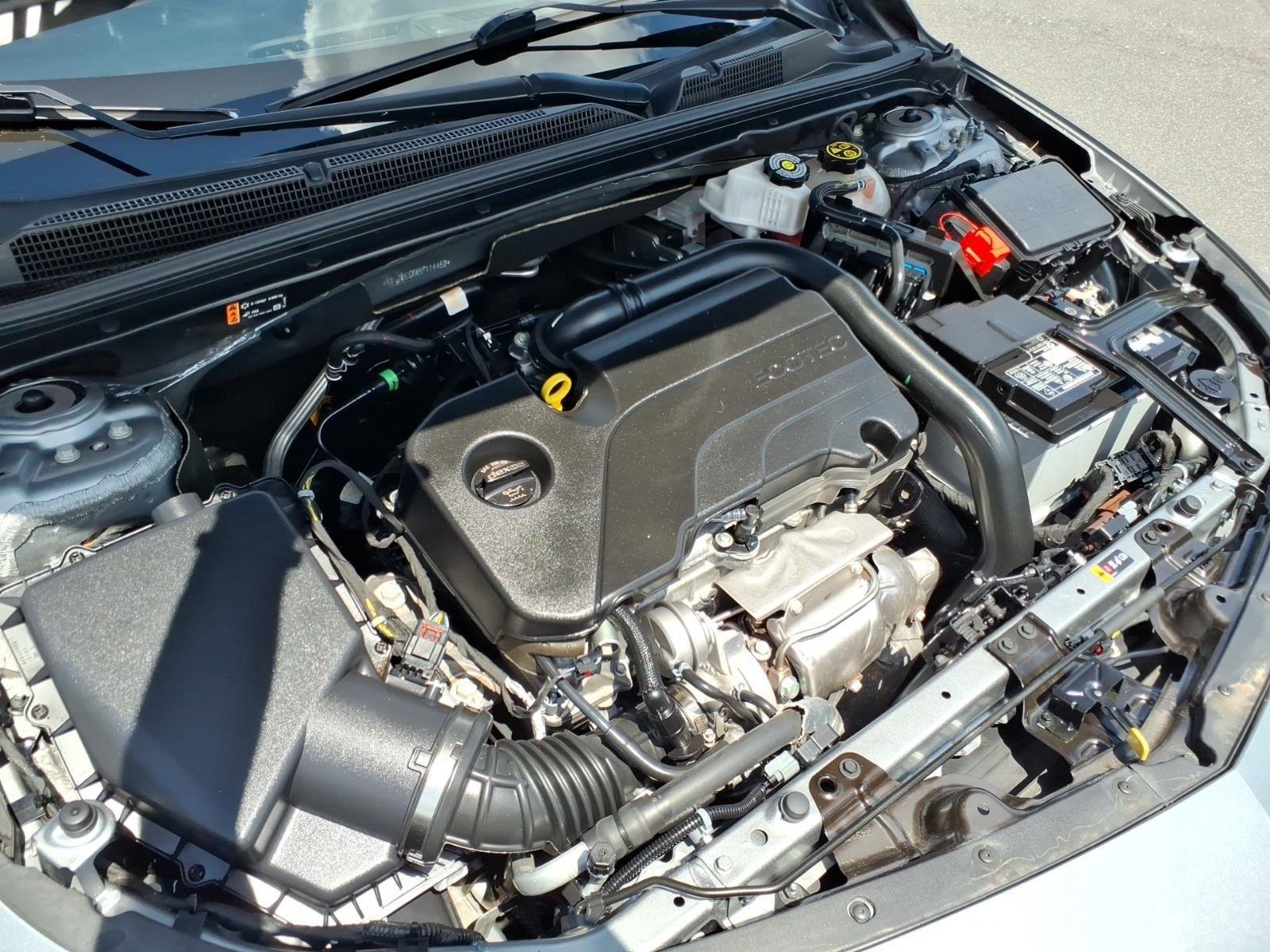 Used 2024 Sterling Gray Metallic Chevrolet LT image 27
