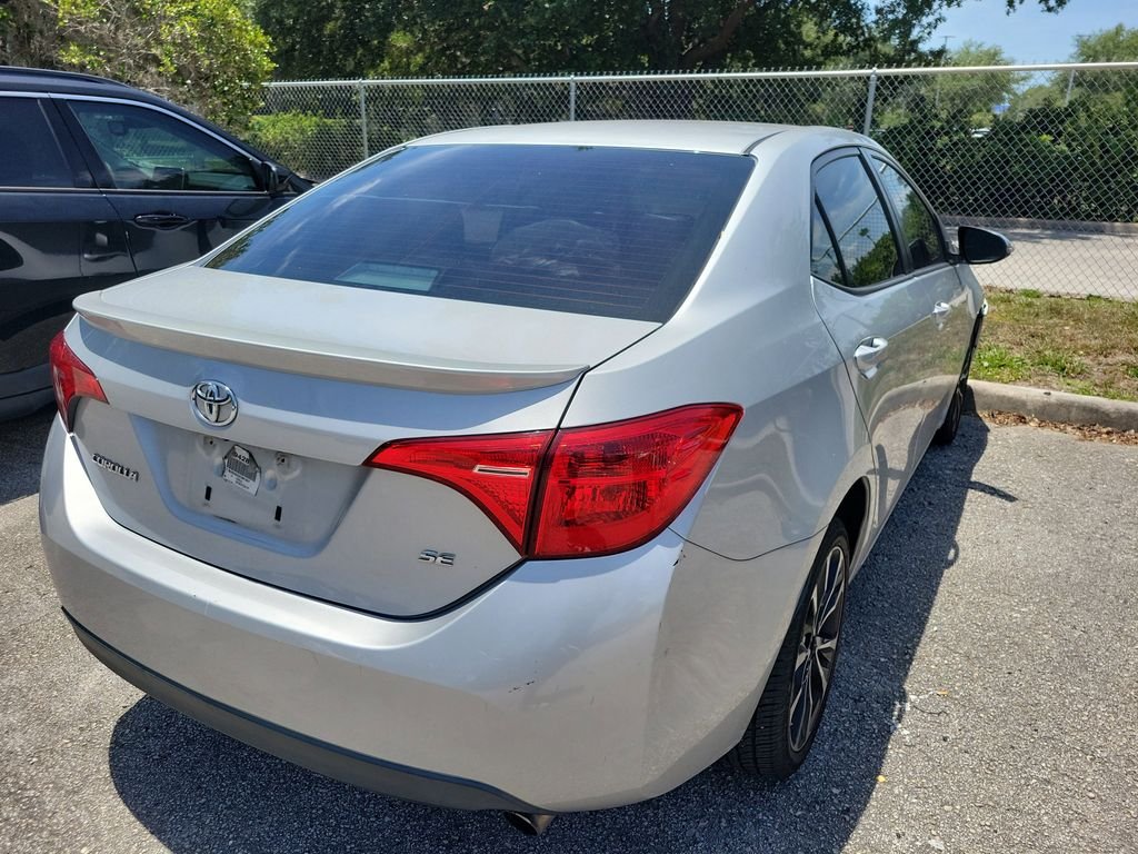 Used 2017 Silver Toyota SE image 4