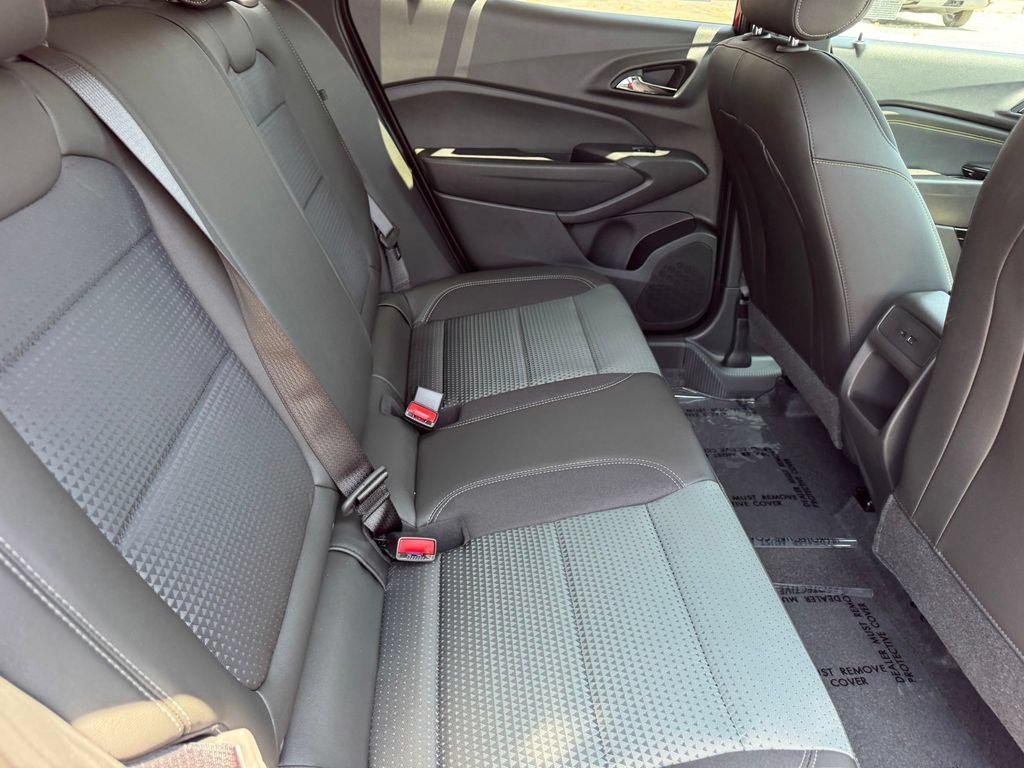 2026 Chevrolet Trax LT - Photo 10