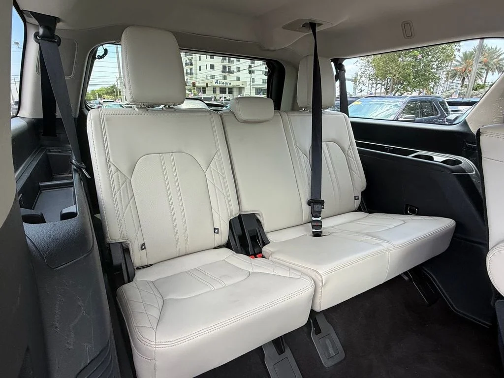 2021 Ford Expedition Platinum - Photo 18