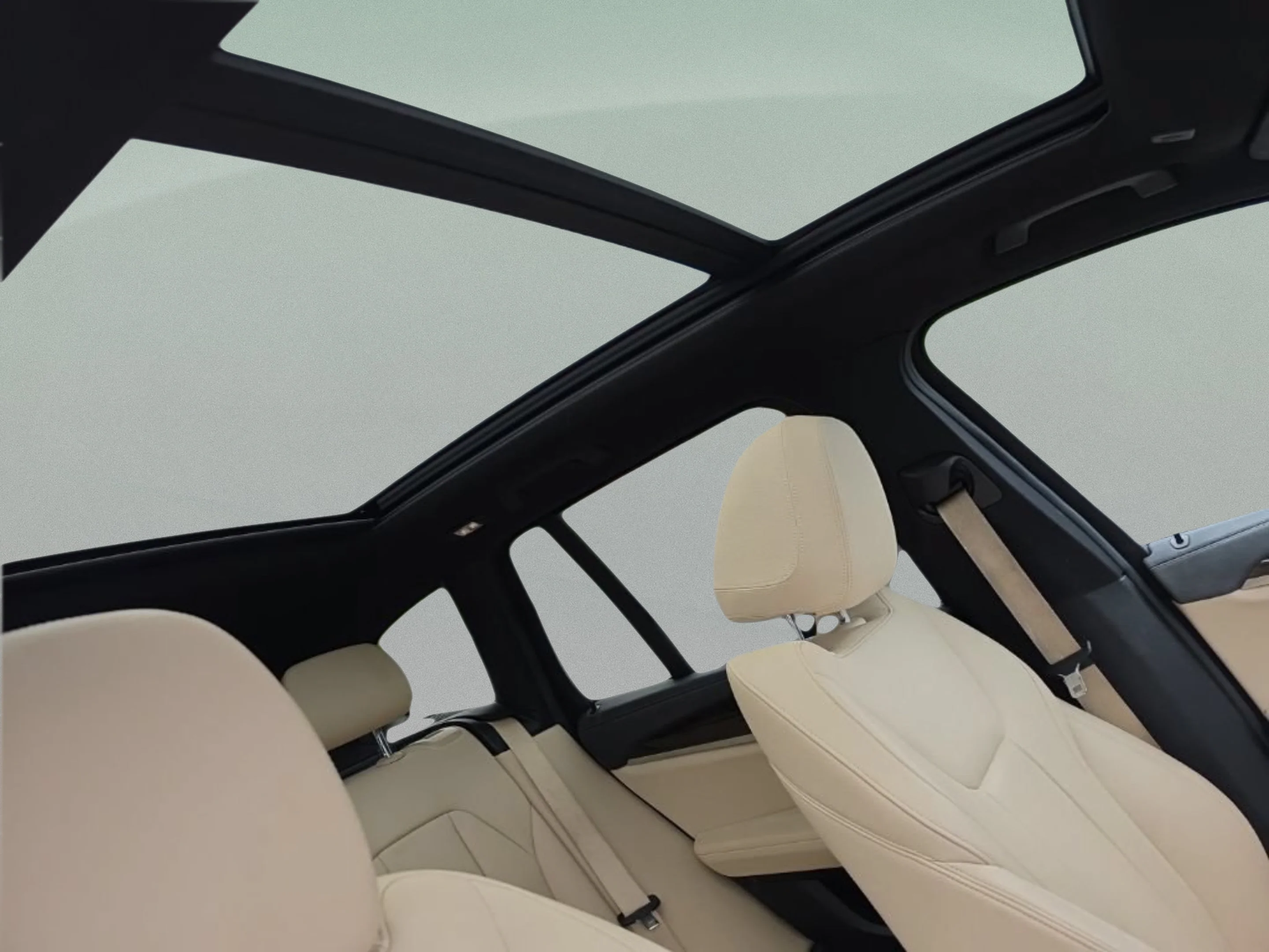 Used 2015 Gray Ford SE image 56