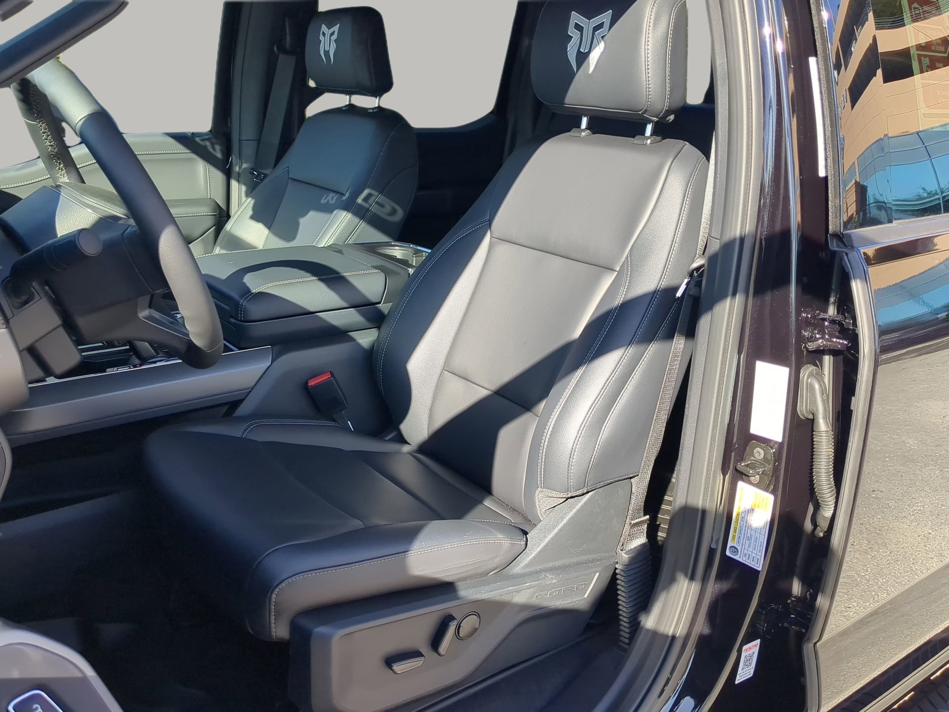 New 2026 Agate Black Metallic Ford XLT image 47