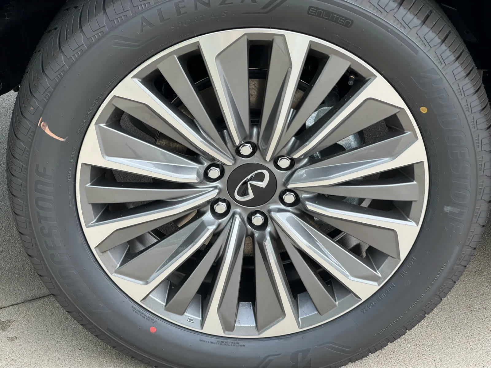 Certified Used 2026 Dynamic Metal INFINITI LUXE image 11