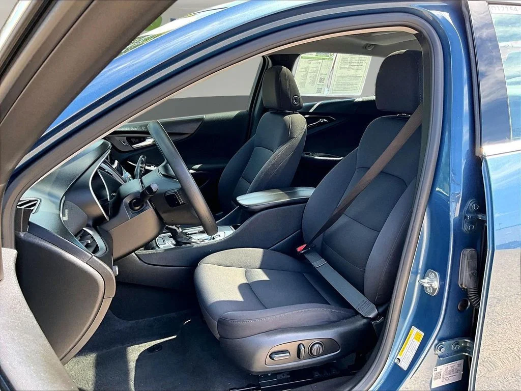 Used 2024 Blue Chevrolet LT image 24