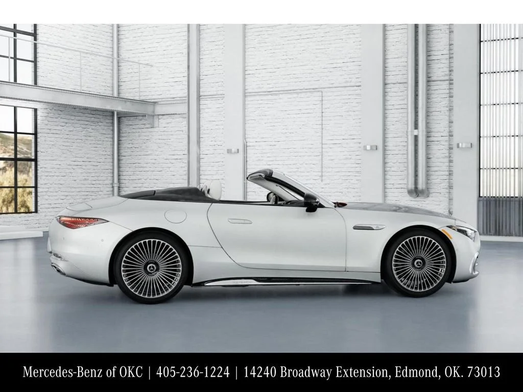 New 2026 MANUFAKTUR moonlight white magno (White Ambiance) Mercedes-Benz Maybach SL 680 image 59