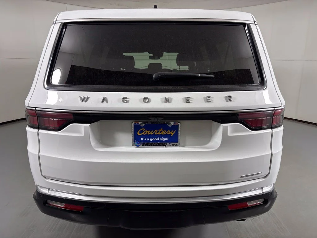 Used 2024 White Jeep Series II image 7