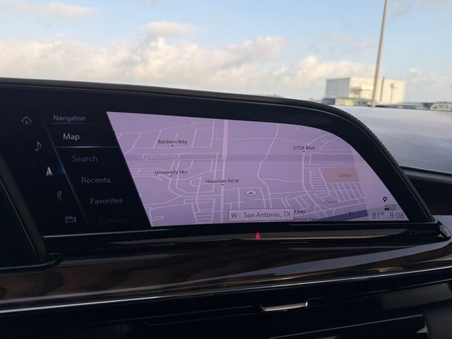 Used 2024 White Cadillac Sport Platinum image 20