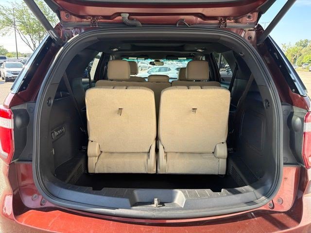 Used 2016 Bronze Ford Limited image 15