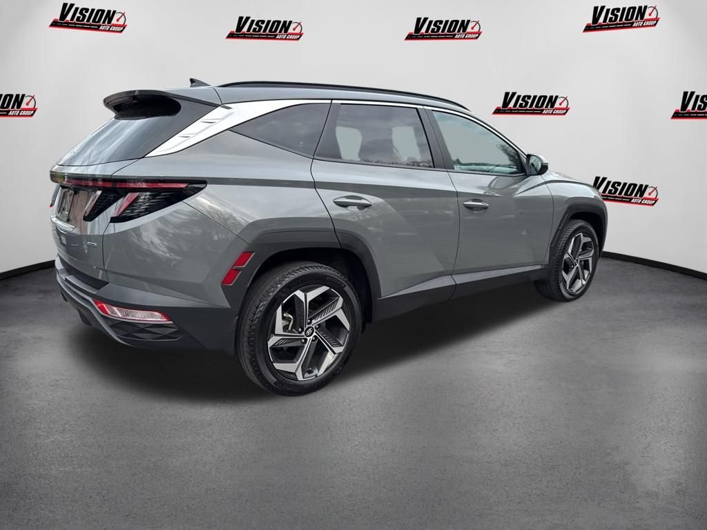 Used 2024 Gray Hyundai SEL image 5