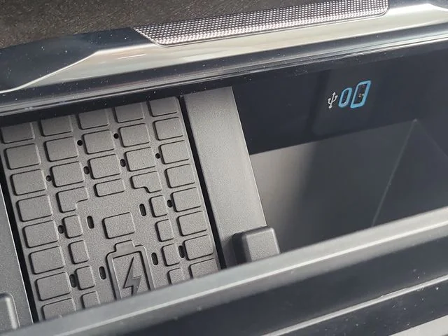 New 2026 Gray Ford Platinum image 29