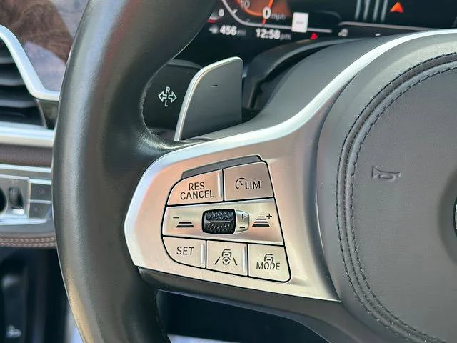 2022 BMW 7 Series 740i - Photo 23