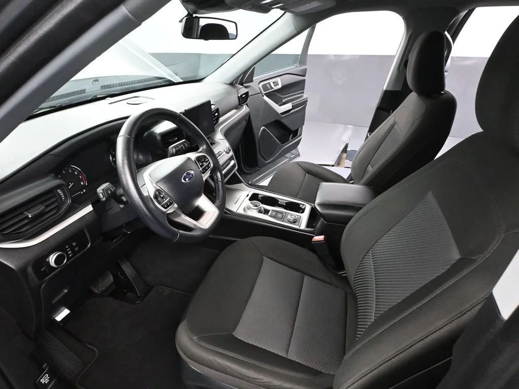 2023 Ford Explorer XLT - Photo 21