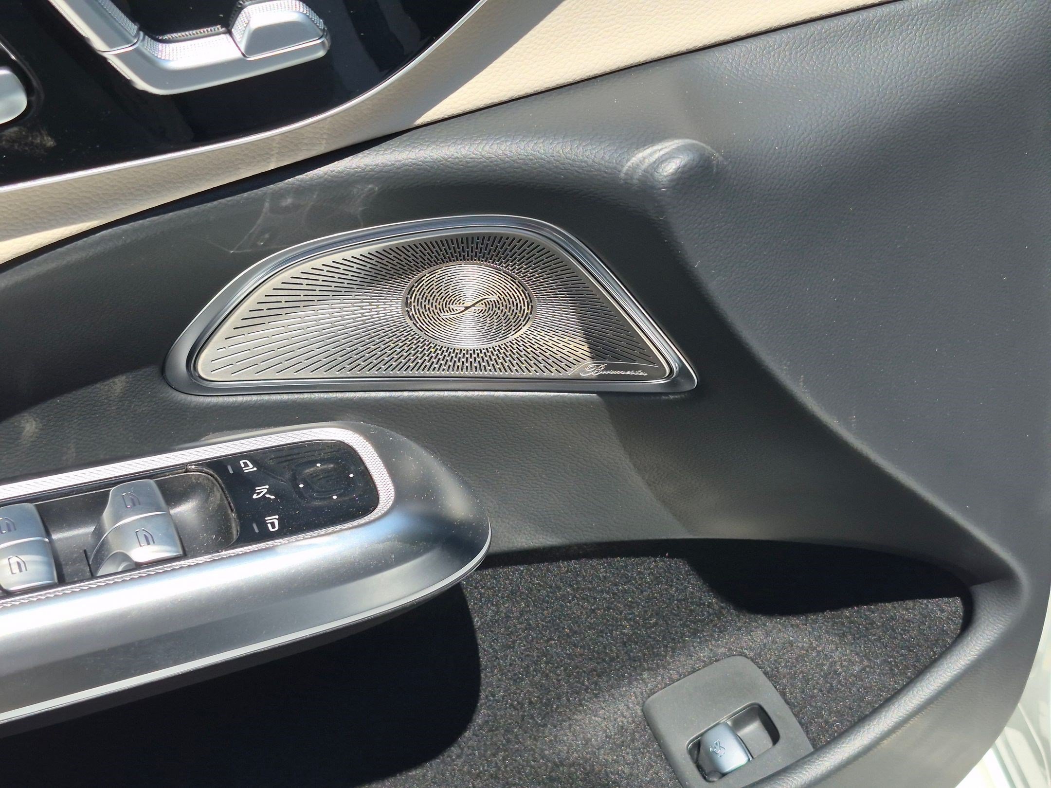 New 2027 Polar White Mercedes-Benz E 350 image 11