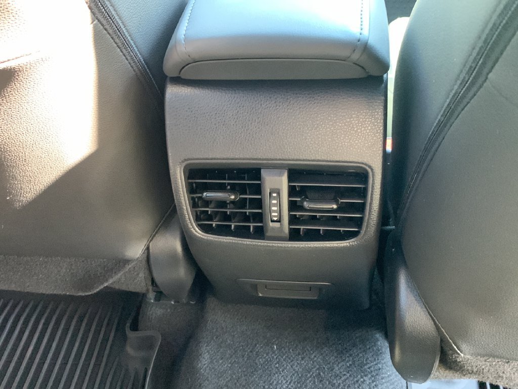 2024 Toyota Corolla Cross XSE - Photo 43