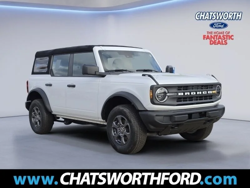 2025 Ford Bronco Base 4x4's photo