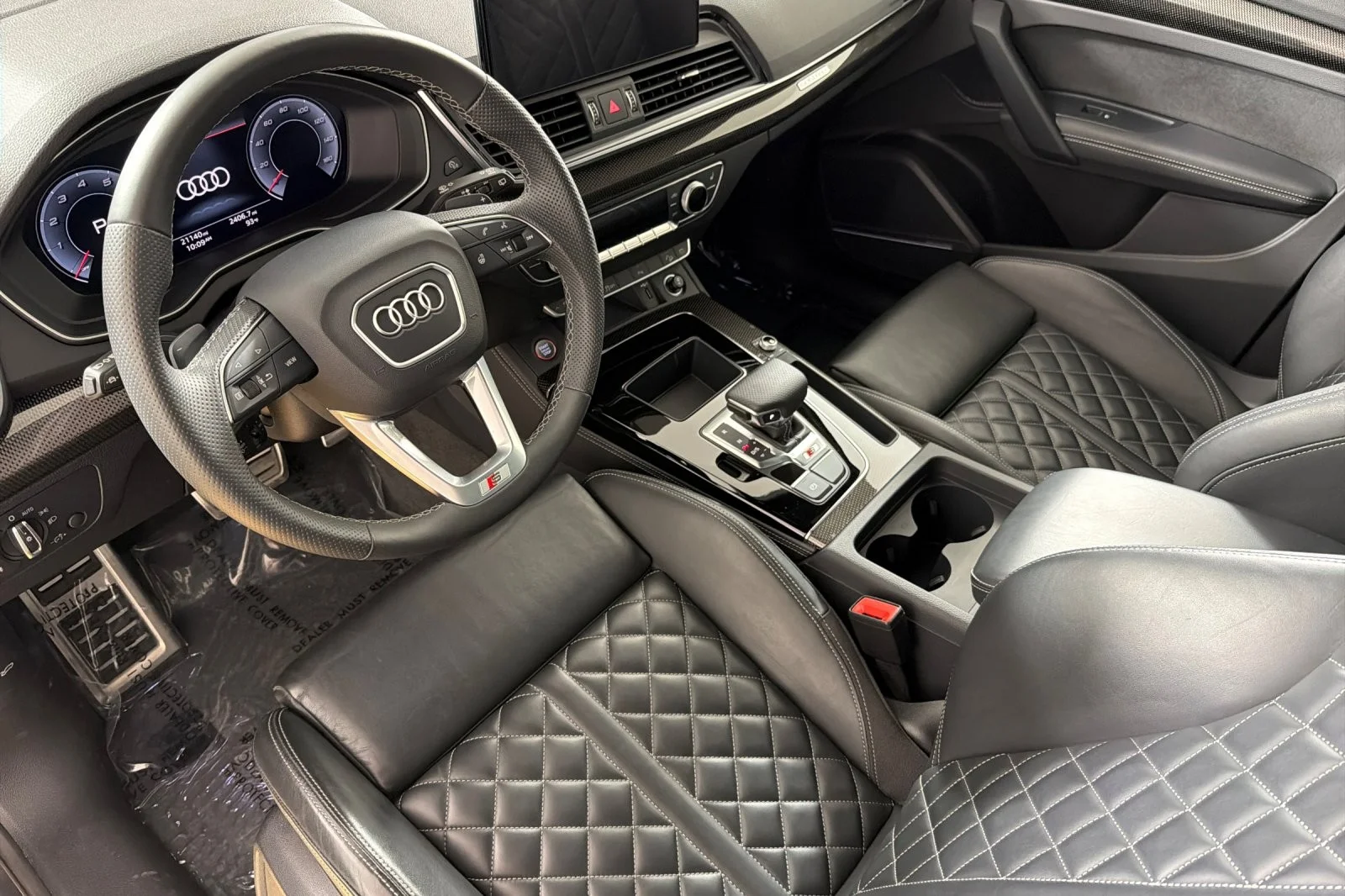 Used 2023 Daytona Gray Pearl Effect Audi Premium Plus 3.0 TFSI quattro image 9