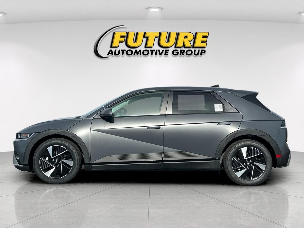 New 2026 Gray Hyundai SEL image 6