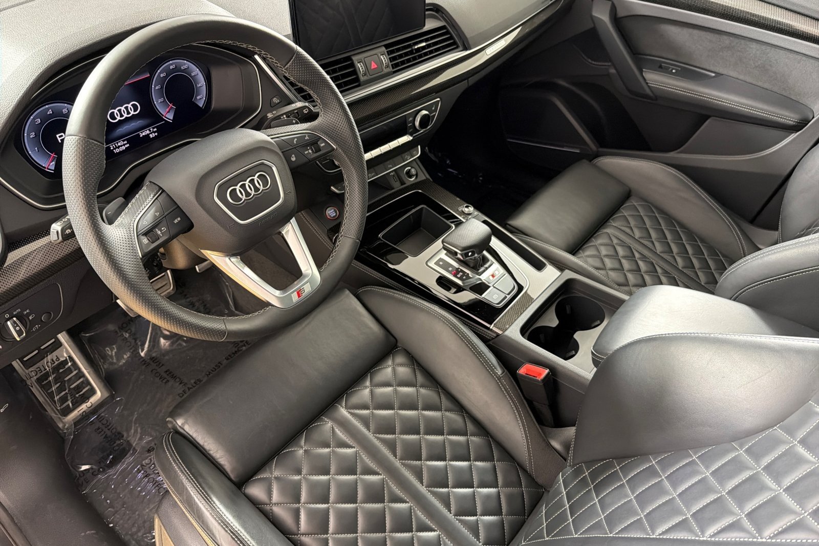 Used 2023 Daytona Gray Pearl Effect Audi Premium Plus 3.0 TFSI quattro image 9
