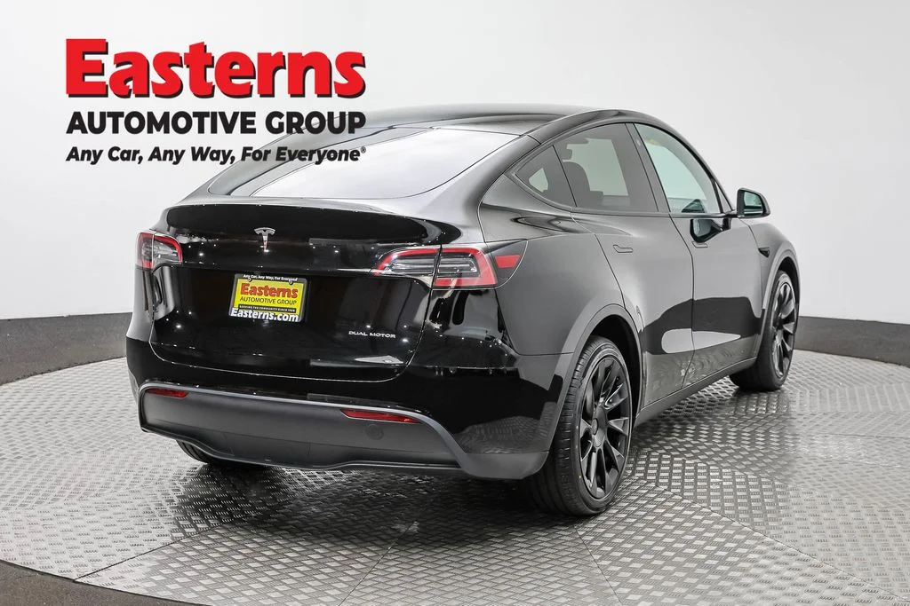 Used 2023 Black Tesla Long Range image 5