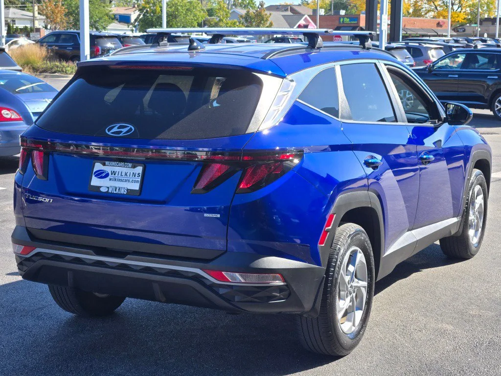 Used 2024 Blue Hyundai SEL image 11