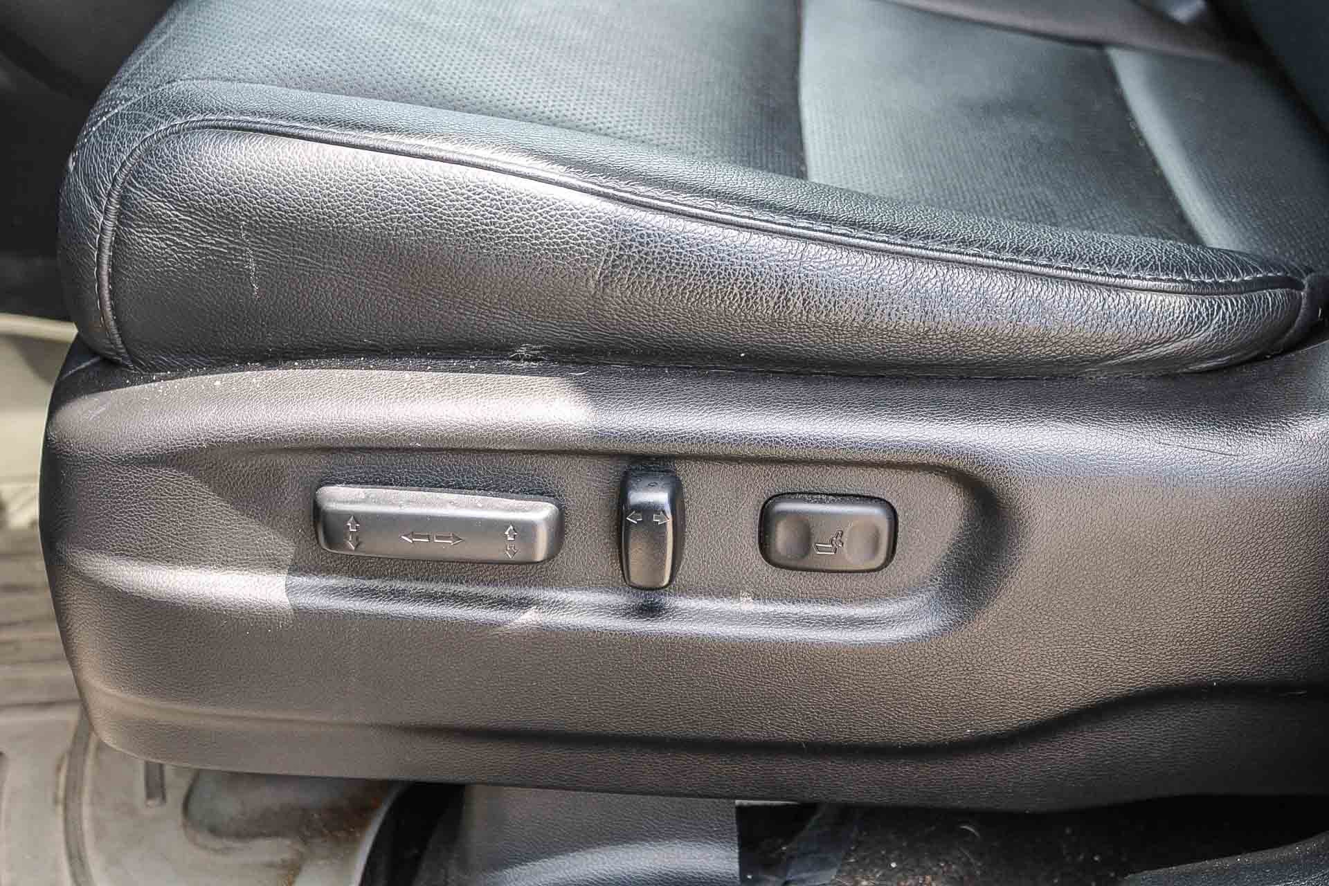 Certified Used 2022 Modern Steel Metallic Honda AWD ELITE image 50