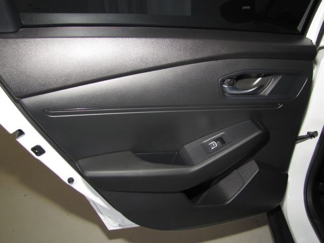 Certified Used 2025 Platinum White Pearl Honda LX image 41
