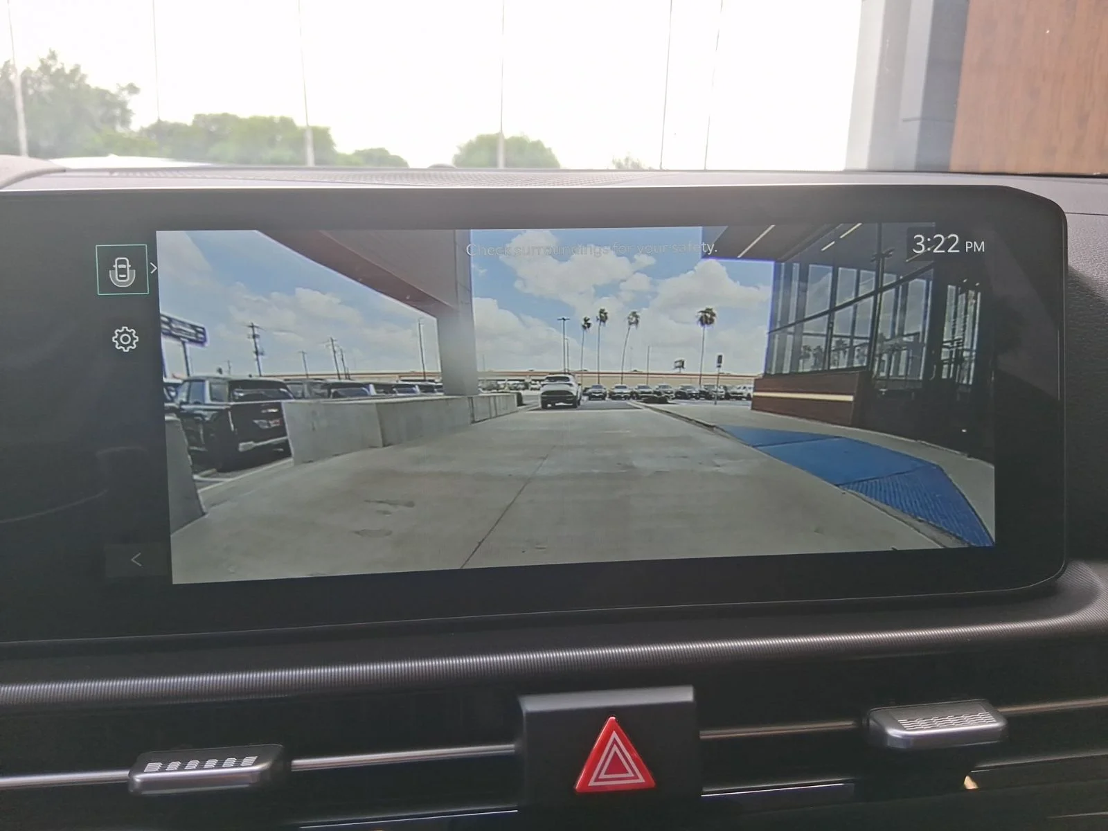 New 2026 White Kia EX image 25
