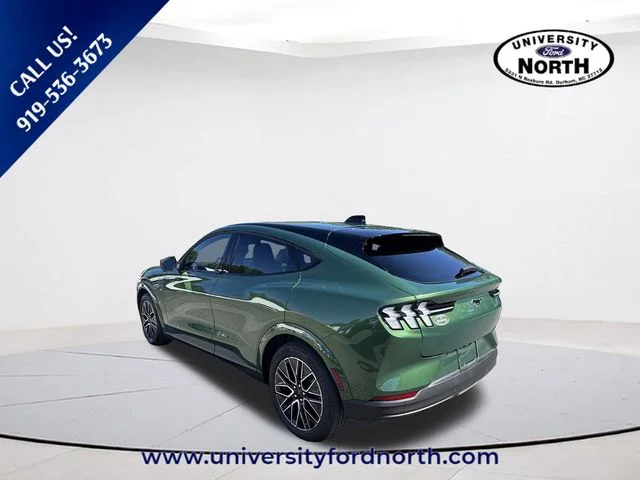 Used 2025 Green Ford Premium image 5