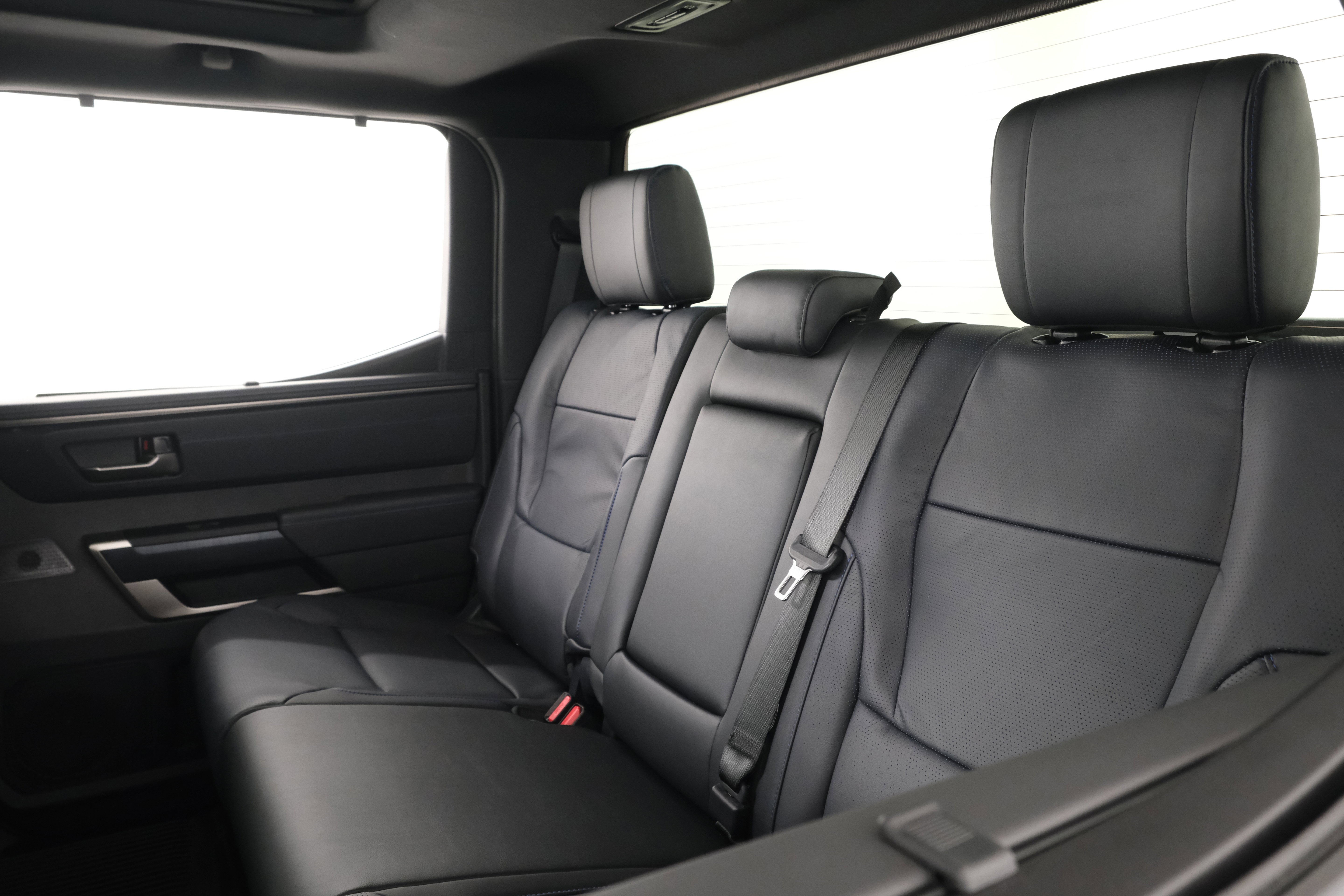 2026 Toyota Tundra Platinum - Photo 35