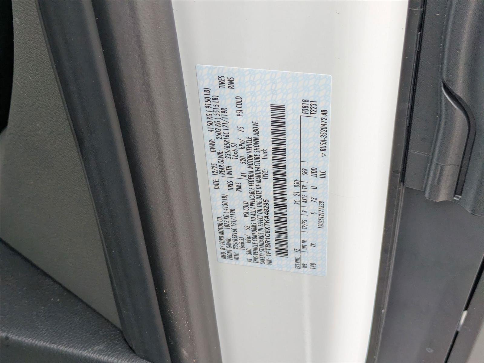 New 2026 Oxford White Ford Cargo Van image 28