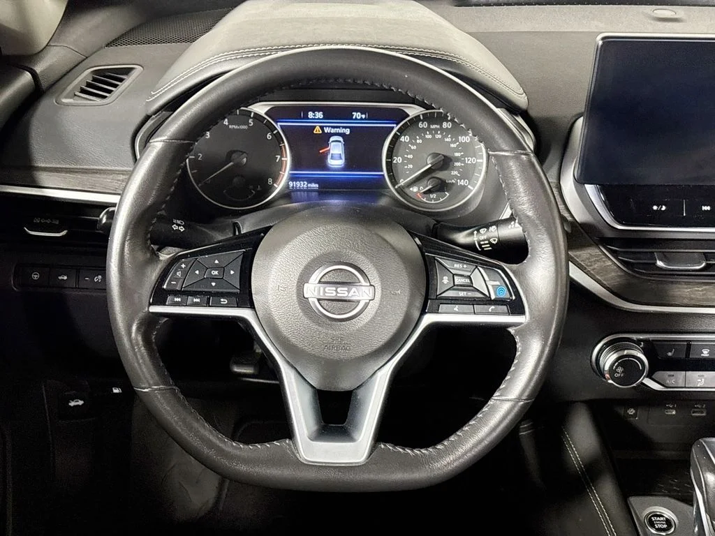 Used 2023 Gray Nissan 2.5 SV image 13